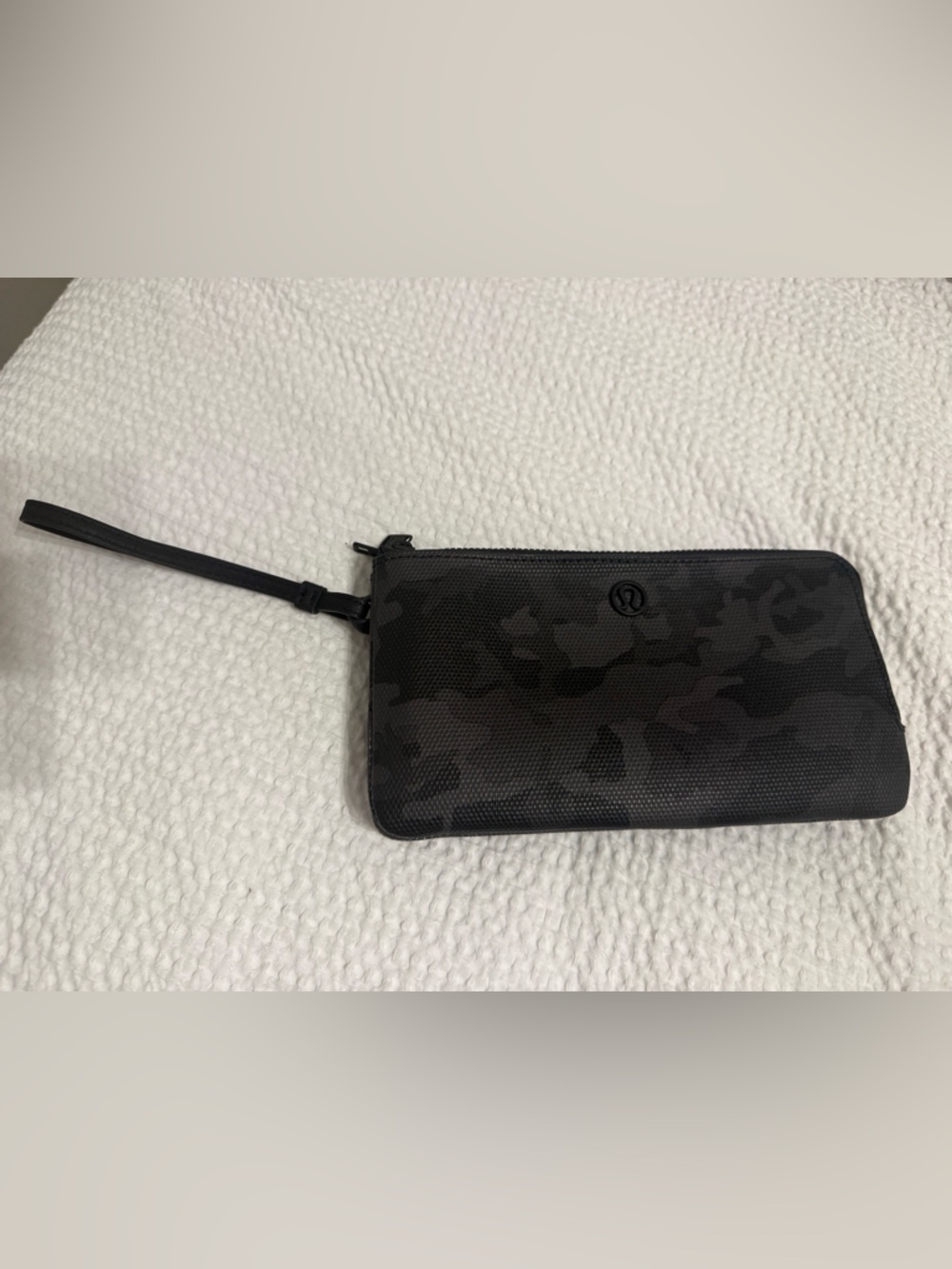 lululemon athletica Black Camouflage Zip Wristlet